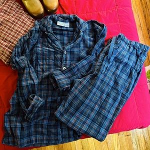 VERMONT COUNTRY STORE flannel pajamas XL